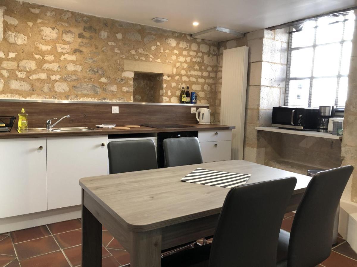 Le Pigeonnier Centre Historique Auxerre Apartman Szoba fotó
