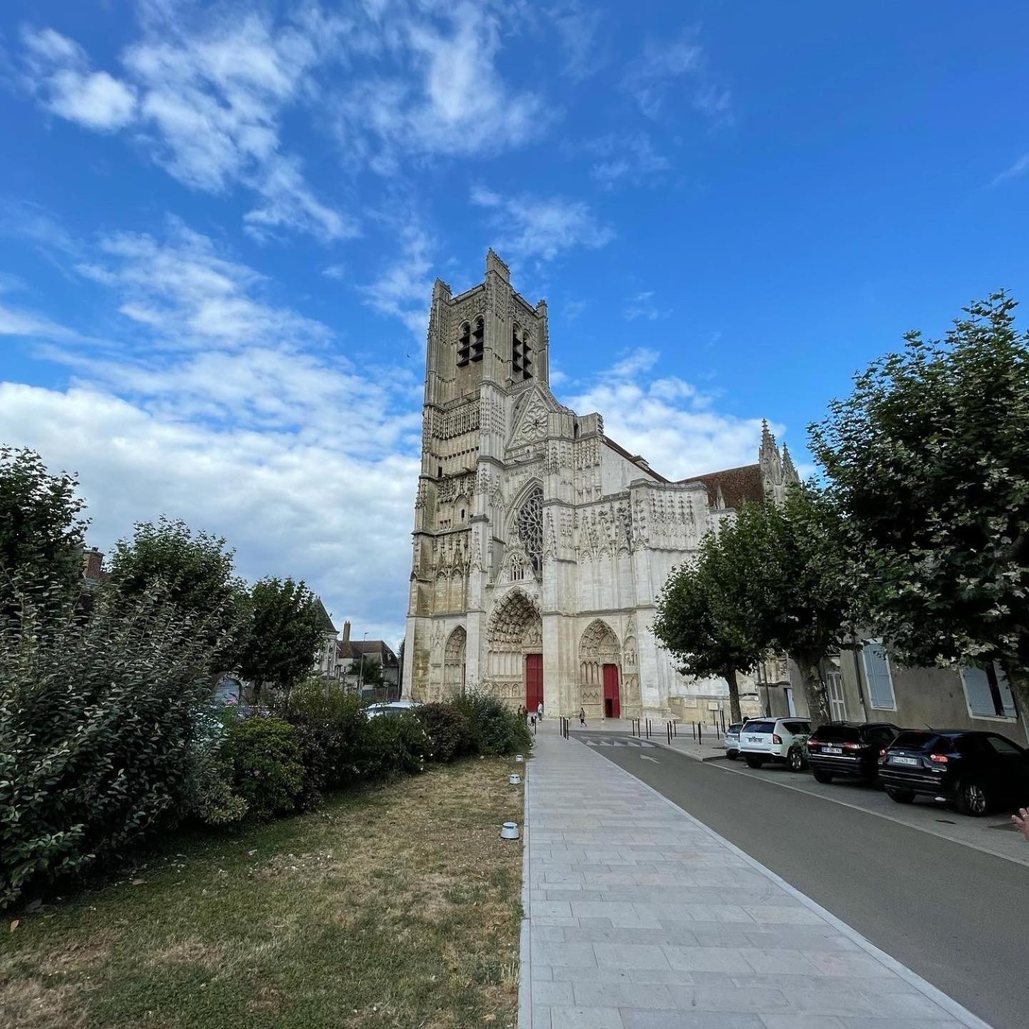 Le Pigeonnier Centre Historique Auxerre Apartman Kültér fotó
